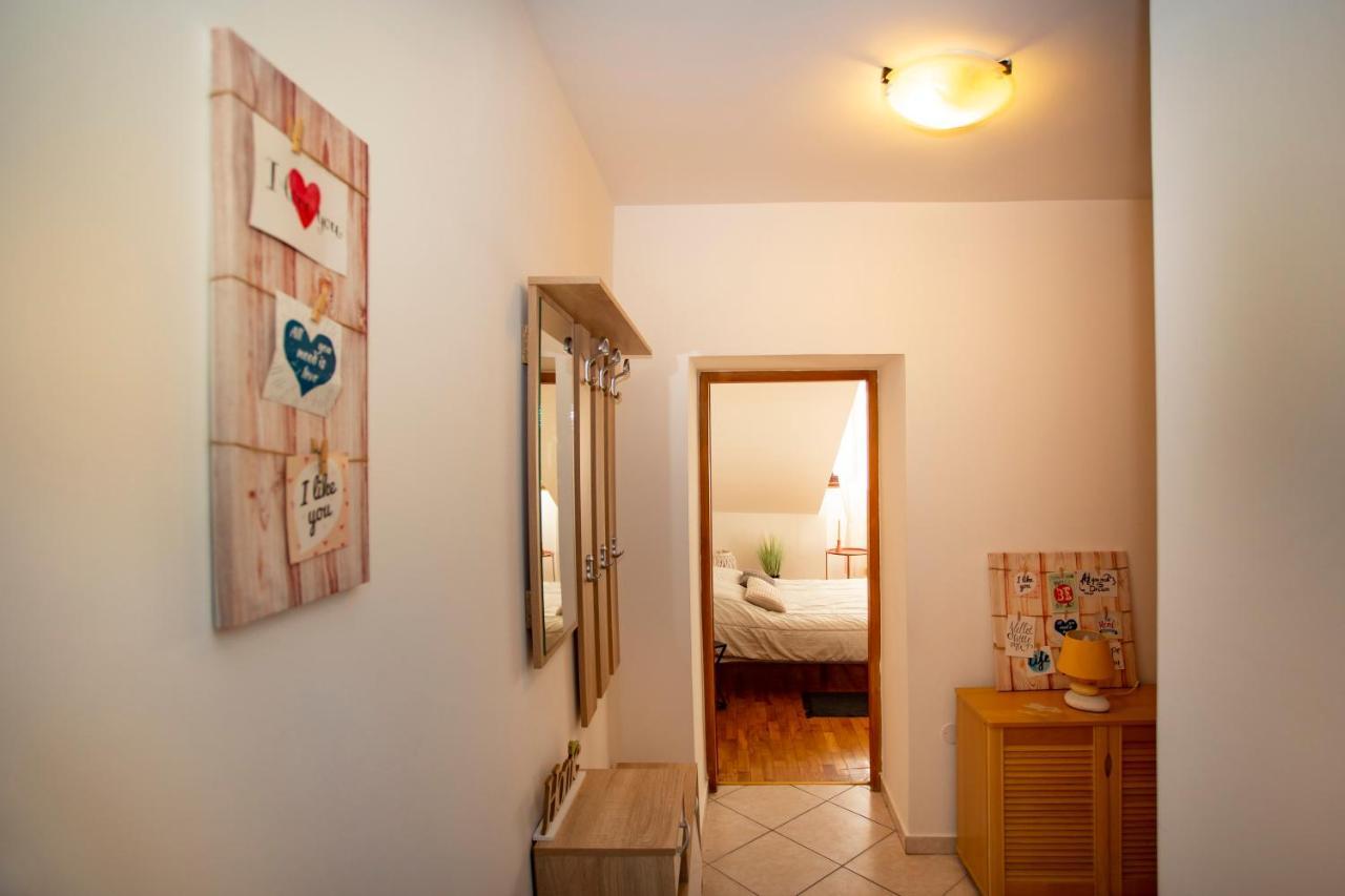 Kika Apartment